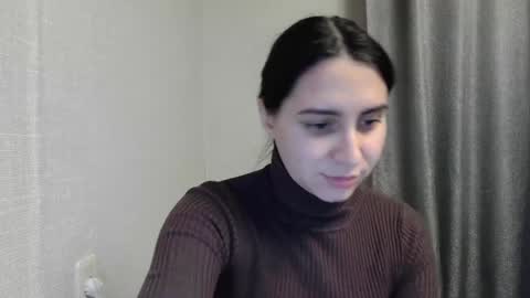 Snapshot of cute_strawberry_ chatting on December 2024 04:54:01 PM cute_strawberry_ online show from December 2024 04:54:01 PM