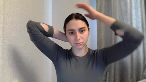 Snapshot of cute_strawberry_ chatting on December 2024 10:16:01 AM cute_strawberry_ online show from December 2024 10:16:01 AM