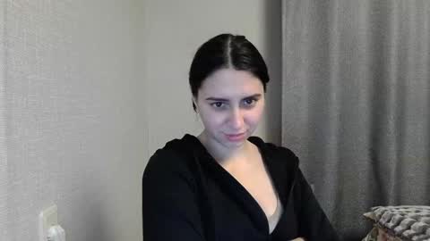 Snapshot of cute_strawberry_ chatting on December 2024 07:33:01 PM cute_strawberry_ online show from December 2024 07:33:01 PM