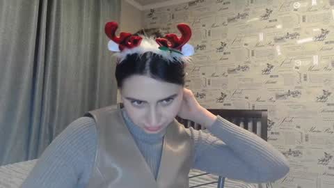 Snapshot of cute_strawberry_ chatting on December 2024 10:12:01 PM cute_strawberry_ online show from December 2024 10:12:01 PM