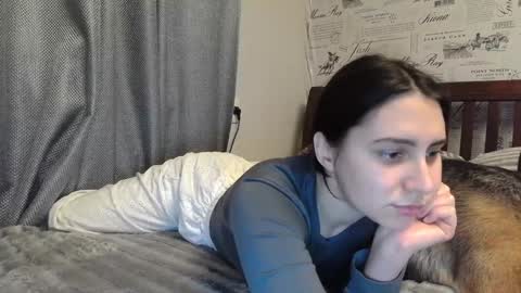 Snapshot of cute_strawberry_ chatting on January 2025 06:16:02 PM cute_strawberry_ online show from January 2025 06:16:02 PM