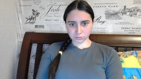 Snapshot of cute_strawberry_ chatting on January 2025 11:31:01 PM cute_strawberry_ online show from January 2025 11:31:01 PM