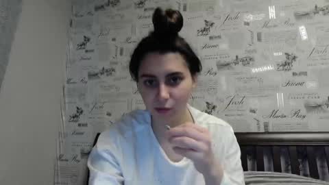 Snapshot of cute_strawberry_ chatting on January 2025 10:04:02 AM cute_strawberry_ online show from January 2025 10:04:02 AM