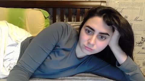 Snapshot of cute_strawberry_ chatting on January 2025 02:21:01 PM cute_strawberry_ online show from January 2025 02:21:01 PM