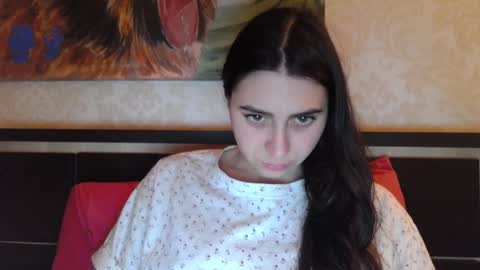 Snapshot of cute_strawberry_ chatting on February 2025 06:02:01 PM cute_strawberry_ online show from February 2025 06:02:01 PM