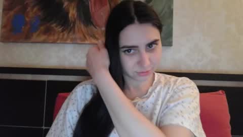 Snapshot of cute_strawberry_ chatting on February 2025 06:58:01 PM cute_strawberry_ online show from February 2025 06:58:01 PM