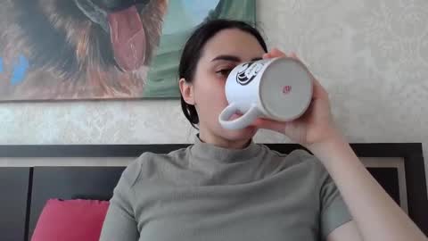 Snapshot of cute_strawberry_ chatting on February 2025 07:13:01 AM cute_strawberry_ online show from February 2025 07:13:01 AM