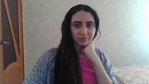 Snapshot of cute_strawberry_ chatting on February 2025 06:23:01 AM cute_strawberry_ online show from February 2025 06:23:01 AM