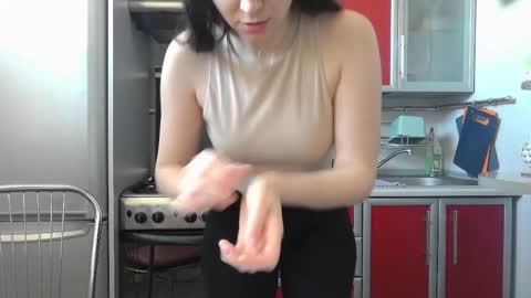 Snapshot of cute_strawberry_ chatting on February 2025 11:11:02 AM cute_strawberry_ online show from February 2025 11:11:02 AM