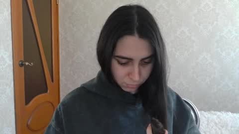 Snapshot of cute_strawberry_ chatting on February 2025 12:47:01 PM cute_strawberry_ online show from February 2025 12:47:01 PM