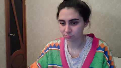 Snapshot of cute_strawberry_ chatting on February 2025 05:42:01 PM cute_strawberry_ online show from February 2025 05:42:01 PM