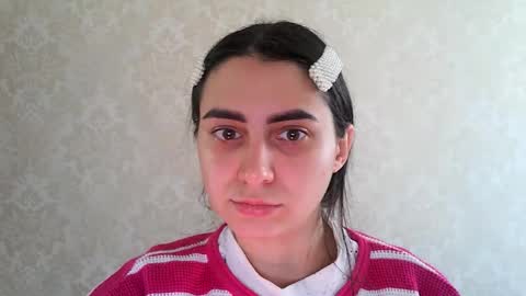 Snapshot of cute_strawberry_ chatting on October 2025 07:17:02 AM cute_strawberry_ online show from October 2025 07:17:02 AM