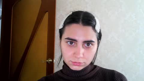 Snapshot of cute_strawberry_ chatting on October 2025 07:42:02 AM cute_strawberry_ online show from October 2025 07:42:02 AM