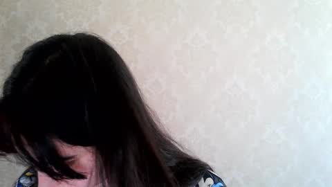 Snapshot of cute_strawberry_ chatting on November 2025 09:10:01 AM cute_strawberry_ online show from November 2025 09:10:01 AM