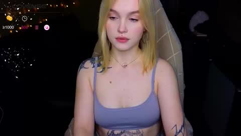 Snapshot of cute_summer_breathe chatting on October 2025 07:42:02 PM Sue online show from October 2025 07:42:02 PM