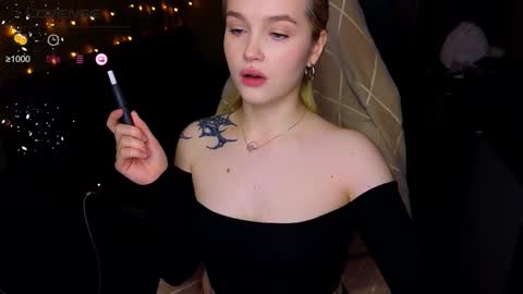 Snapshot of cute_summer_breathe chatting on November 2025 05:04:02 PM Sue online show from November 2025 05:04:02 PM