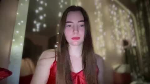 Snapshot of cute_sweet003 chatting on December 2025 09:32:02 PM cute_sweet003 online show from December 2025 09:32:02 PM