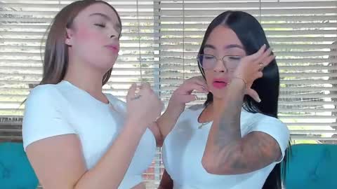 WANNA SEE MORE OF TWINS              online show from March 2025 05:38:01 PM