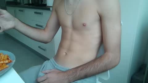 Snapshot of cuteanonguy chatting on October 2025 12:50:01 PM cuteanonguy online show from October 2025 12:50:01 PM