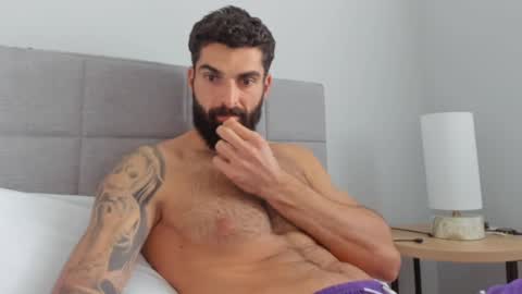 cuteeboy online show from January 2025 09:31:01 PM