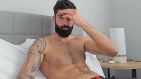 cuteeboy online show from January 2025 03:40:02 PM