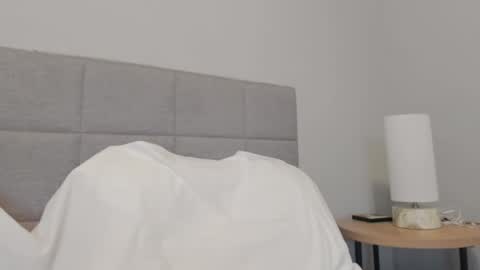 cuteeboy online show from January 2025 10:52:01 PM