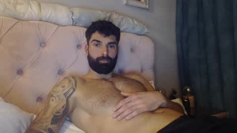 cuteeboy online show from January 2025 07:13:02 PM