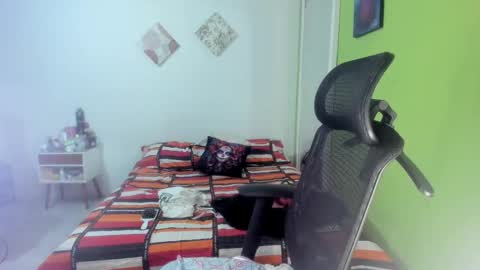 Gabriela online show from September 2025 07:08:01 AM