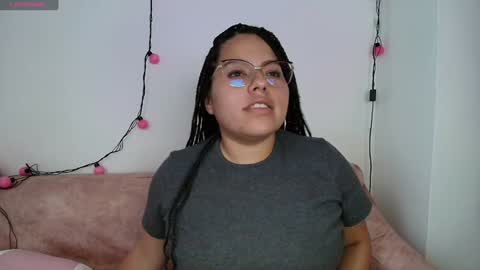 tell me jess   online show from January 2025 10:33:01 PM