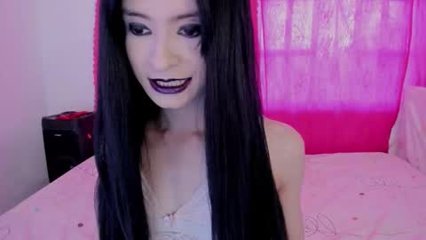 Natalie online show from September 2025 10:10:02 PM