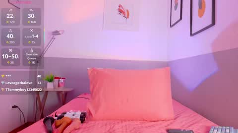 Snapshot of cutepetitee chatting on October 2025 08:17:02 PM cutepetitee online show from October 2025 08:17:02 PM