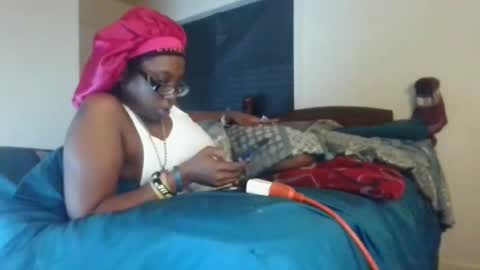 Snapshot of cuteshotkiki chatting on October 2025 01:15:02 PM mary mack online show from October 2025 01:15:02 PM