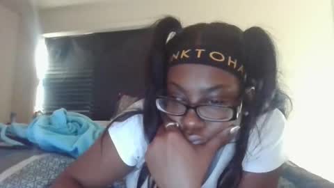 Snapshot of cuteshotkiki chatting on November 2025 07:03:01 PM mary mack online show from November 2025 07:03:01 PM