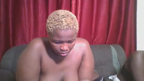 cutey_mellanin online show from January 2025 03:38:01 AM