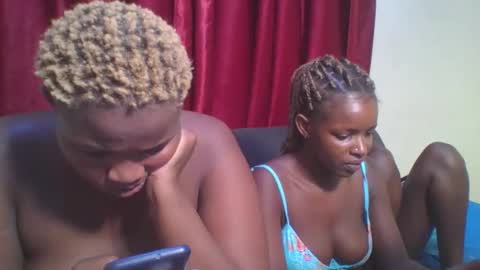 cutey_mellanin online show from February 2025 03:22:01 AM