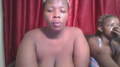 cutey_mellanin online show from February 2025 04:16:02 PM
