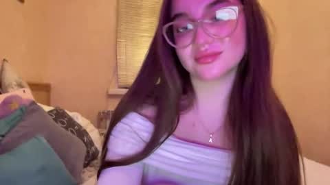 CuteAnn online show from November 2025 06:18:01 PM