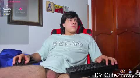 Snapshot of cuteznowyy chatting on February 2025 12:53:02 AM Ask me online show from February 2025 12:53:02 AM