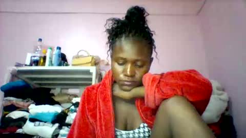 cutezola online show from September 2025 11:04:02 PM