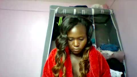 cutezola online show from October 2025 04:54:01 AM