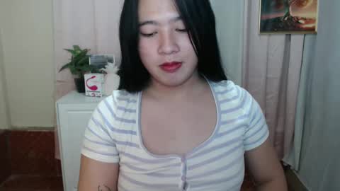 cutie_asianwoman online show from December 2024 09:44:01 PM
