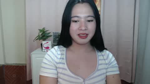 cutie_asianwoman online show from December 2024 10:15:02 PM