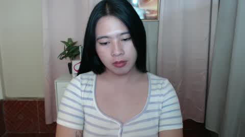 cutie_asianwoman online show from January 2025 07:03:01 PM