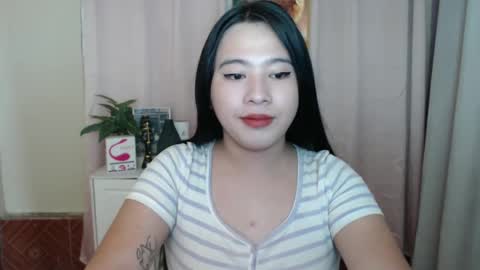 cutie_asianwoman online show from January 2025 01:36:02 AM