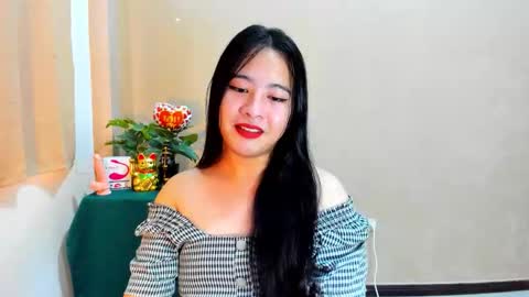 cutie_asianwoman online show from October 2025 06:34:02 AM