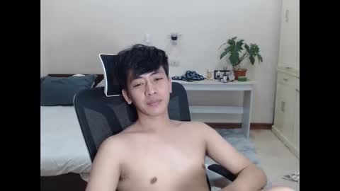 Snapshot of cutie_cumshow chatting on November 2025 06:35:02 AM Neil Taylor online show from November 2025 06:35:02 AM