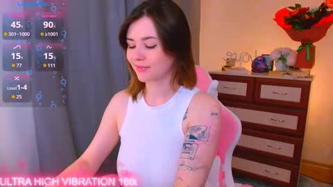 Snapshot of cutie_mili chatting on September 2025 07:24:02 AM mili online show from September 2025 07:24:02 AM