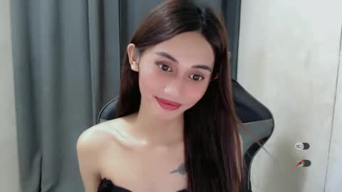 cutie_mitcha online show from February 2025 01:21:01 PM