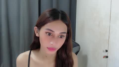 cutie_mitcha online show from February 2025 02:21:01 AM