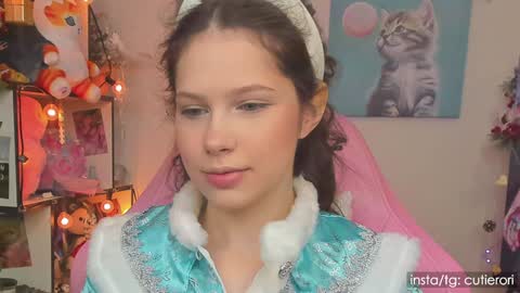 Rori  Instagram cutierori  online show from December 2024 03:58:02 AM